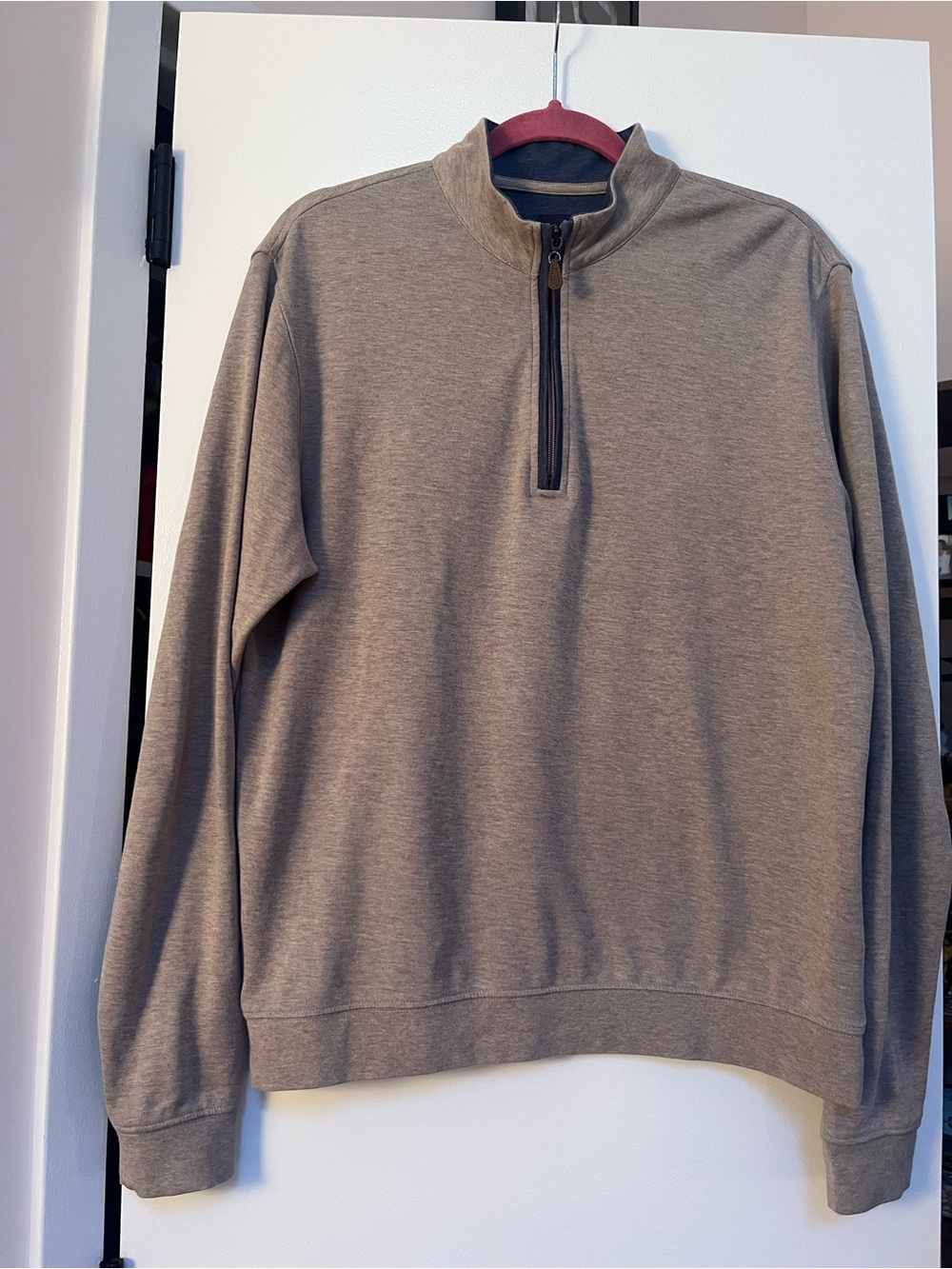 Johnnie-O quarter zip shirt pullover, M